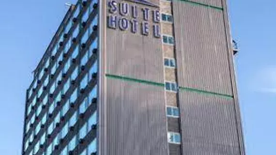 Campus Tower Suite Hotel | Alberta - Edmonton (ve civarı) - Edmonton