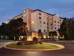 Embassy Suites Louisville | Kentucky - Louisville (ve civarı) - Louisville