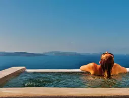 Chroma Suites | Ege Adaları - Santorini