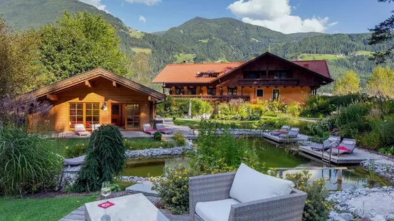 Hotel Burgfrieden | Trentino-Alto Adige - Güney Tirol (il) - Gais