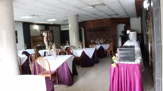 Hotel Franco | Yaounde