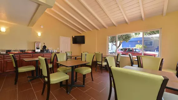 Avenue Inn Downtown San Luis Obispo | Kaliforniya - San Luis Obispo (ve civarı) - San Luis Obispo