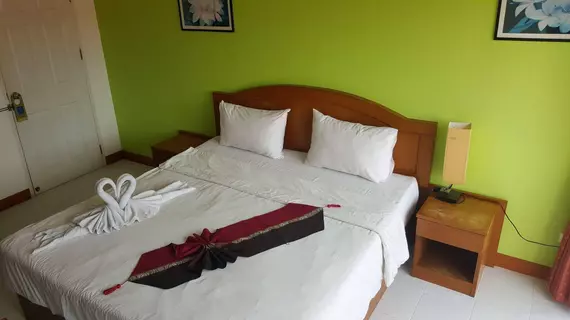 Pitstop Guesthouse | Phuket (ve civarı) - Karon - Kata Plajı