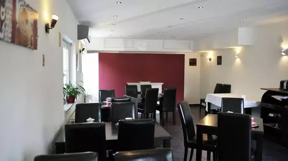 Hotel Villa Stockum | Kuzey Ren-Westfalia - Düsseldorf (ve civarı) - Düsseldorf