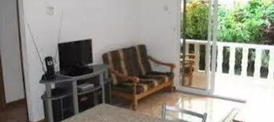 MARL Self Catering | Seyşeller - Mahe Adası