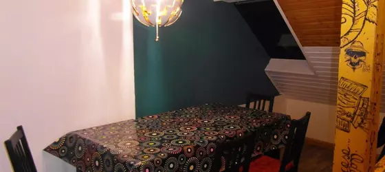 Homeplanet Hostel | Saxony (Saksonya) - Leipzig - Süd