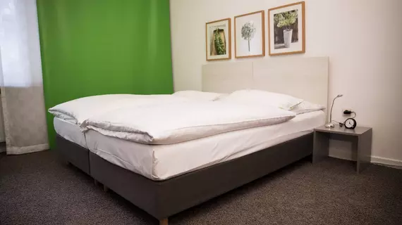 Max Hotel Garni | Kuzey Ren-Westfalia - Düsseldorf (ve civarı) - Düsseldorf - Friedrichstadt