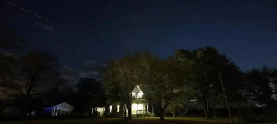 Netherfield Natural Farm | Kansas - Fontana