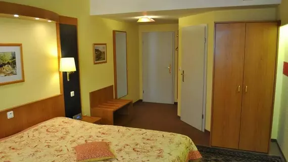 Parkhotel Neustadt | Brandenburg Bölgesi - Havelland - Neustadt (Dosse)