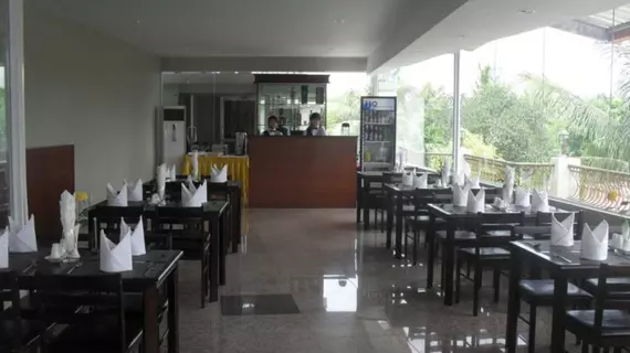 Yangon Airport Hotel | Yangon