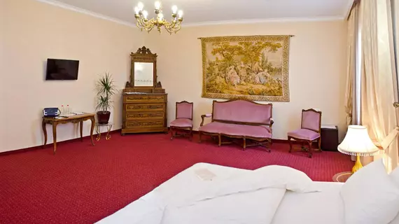 Bristol Hotel | Krasnodar Krayı - Krasnodar