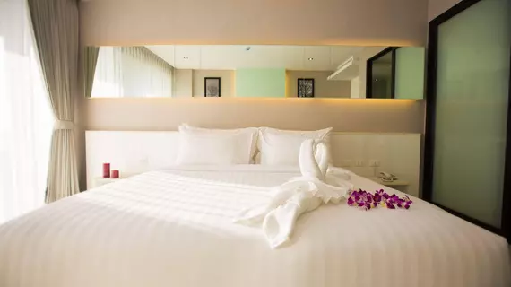 Serenotel Pattaya Beach Front | Chonburi (vilayet) - Pattaya (ve civarı) - Pattaya - Pattaya Körfezi