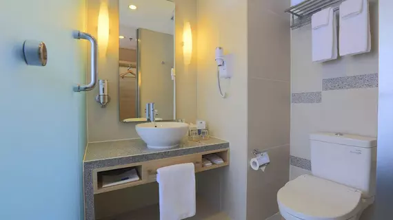 Holiday Inn Express Semarang Simpang Lima | Orta Cava - Semarang