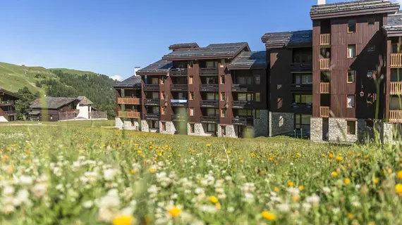 Résidence Pierre & Vacances Les Chalets des Arolles | Auvergne-Rhone-Alpes - Savoie (bölge) - La Plagne-Tarentaise - Macot-la-Plagne