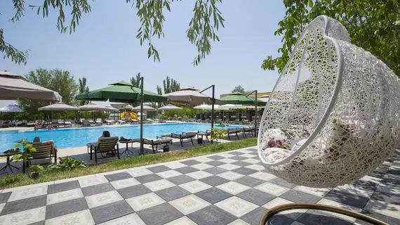 Cross Resort | Erivan (ve civarı) - Yerevan