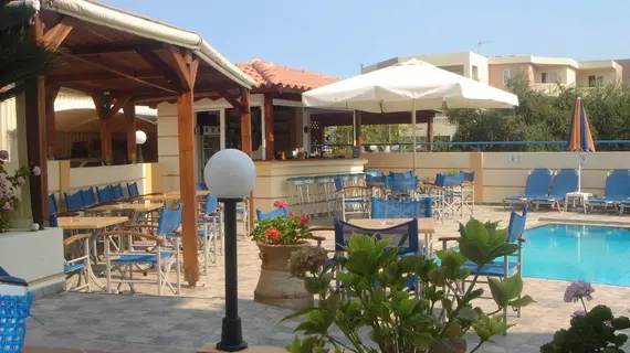 Dias Hotel Apartments | Girit Adası - Hanya (bölge) - Hanya