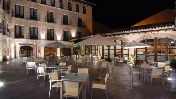 Hotel Cienbalcones | Aragon - Zaragoza (vilayet) - Daroca