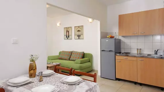 Apartments Bellevue | Split-Dalmaçya - Postira