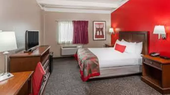 Ramada by Wyndham Hammond Hotel & Conference Center | Indiana - Hammond