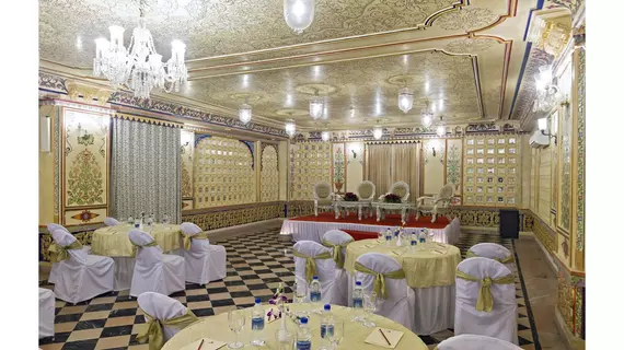 Chunda Palace | Racastan - Udaipur Bölgesi - Udaipur