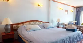 DeeLek Guesthouse and Restaurant | Prachuap Khiri Khan (ili) - Hua Hin (ve civarı) - Cha-am