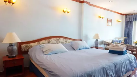 DeeLek Guesthouse and Restaurant | Prachuap Khiri Khan (ili) - Hua Hin (ve civarı) - Cha-am