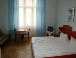 Hotel-Pension Insel Rügen | Berlin (ve civarı) - Charlottenburg-Wilmersdorf - Wilmersdorf