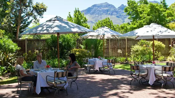 Willowbrook Lodge Guest House | Western Cape (il) - West Coast DC - Drakenstein - Cape Town (ve civarı) - Cape Town - Somerset West