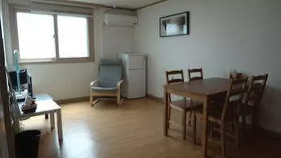 Twin Rabbit Mini Hotel | Gyeonggi - Seul (ve civarı) - Mapo - Yeonnam-dong