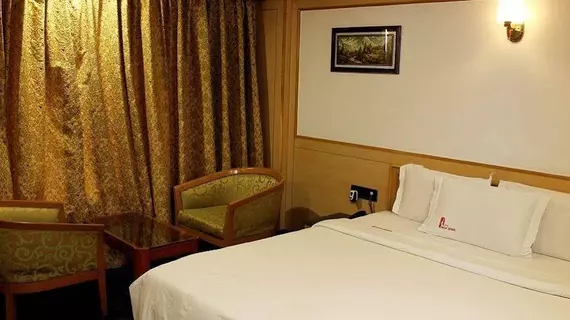 Hotel Kala Sagar | Maharaştra - Pune Bölgesi - Pune