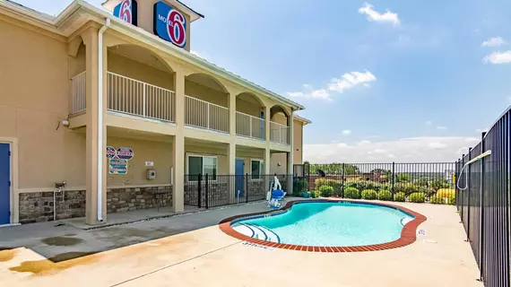 Econo Lodge Azle | Teksas - Fort Worth (ve civarı) - Azle