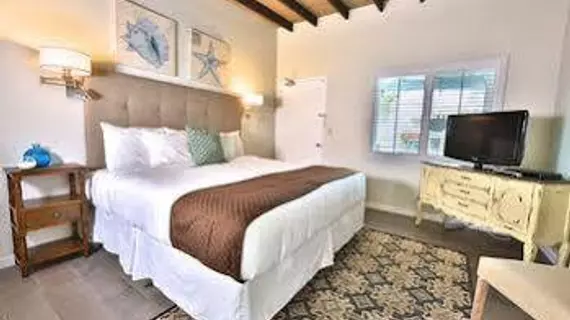 Pleasant Inn Motel | Kaliforniya - San Luis Obispo (ve civarı) - Morro Bay