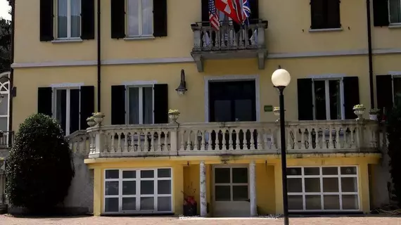 Hotel Caroline | Lombardy - Varese (il) - Brusimpiano