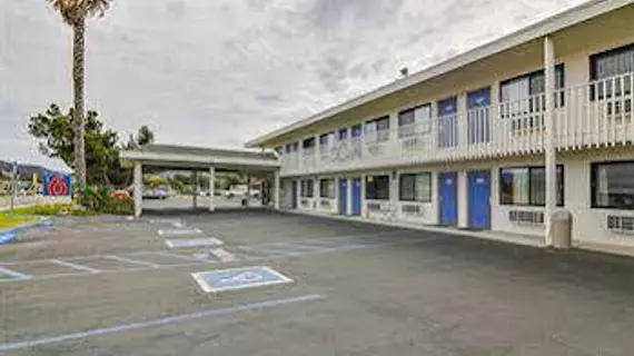 Motel 6 Buellton - Solvang Area | Kaliforniya - Santa Barbara (ve civarı) - Buellton