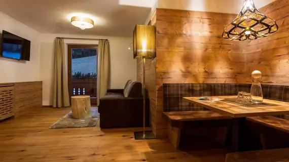 Hotel Jägerheim | Trentino-Alto Adige - Güney Tirol (il) - Selva di Val Gardena