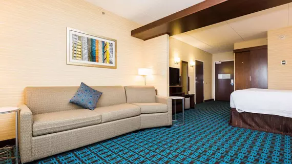 Fairfield Inn and Suites Edmonton North | Alberta - Edmonton (ve civarı) - Edmonton - Kuzeybatı Edmonton