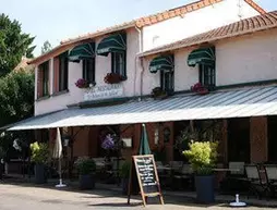 Le Relais de Saint Julien | Bourgogne-Franche-Comte - Saone-et-Loire (bölge) - Saint-Julien-de-Jonzy