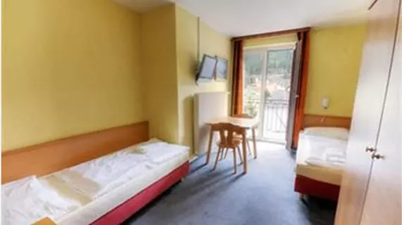 Euro Youth Hotel & Krone | Salzburg (eyalet) - Sankt Johann im Pongau - Bad Gastein