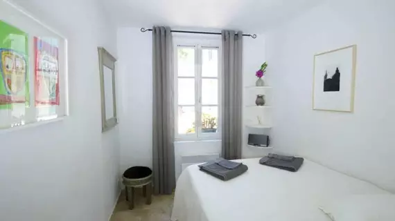 Rue Sade B and B | Provence - Alpes - Cote d'Azur - Var - Cannes (ve civarı) - Antibes - Antibes Eski Şehir