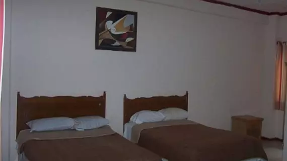 Hotel Los Cuates de Cancun | Quintana Roo - Benito Juárez - Cancun (ve civarı) - Cancun - Cancun Merkezi