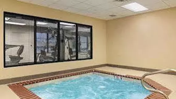 Wingate by Wyndham Lake Charles Casino Area | Louisiana - Lake Charles (ve civarı) - Lake Charles