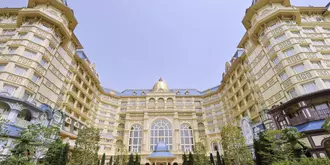 Tokyo Disneyland Hotel