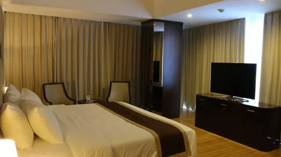 Java Palace Hotel | West Java - Cakarta (ve civarı) - Cikarang