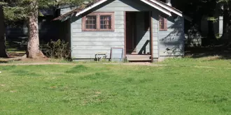 Rundle Cabins