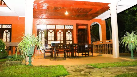 Woodside Villa Negombo | Gampaha Bölgesi - Negombo