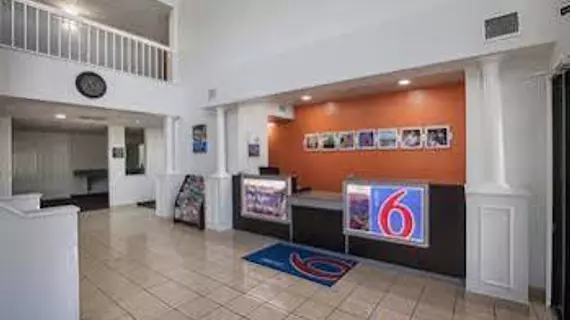 Motel 6 Ft Worth - Bedford | Teksas - Dallas (ve civarı) - Bedford