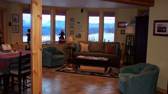 Timber Bay Bed and Breakfast | Alaska - Fritz Creek