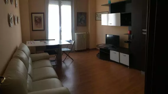 SoLoMoKi Apartments | Lombardy - Milano (ve civarı) - Milano - Merkez İstasyonu