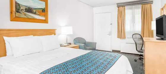 Days Inn Jefferson | Kuzey Karolayna - Boone (ve civarı) - Jefferson