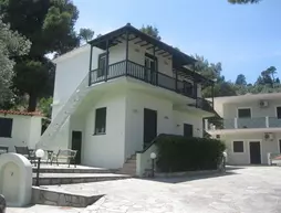 Pefkos Studios | Tesalya - Skopelos